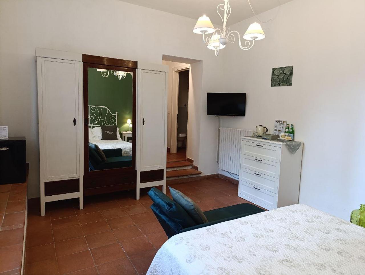 Podere San Filippo B&B-Apartment-Pet Friendly-Rent Bike And Bike Friendly 비보나 외부 사진